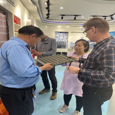 红星筛网欢迎波兰客户参观指导