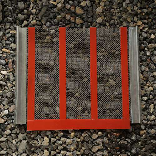 {$r[alt] ? $r[alt] : $title}