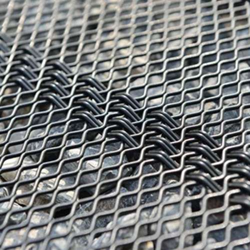 {$r[alt] ? $r[alt] : $title}