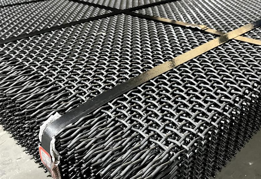 What is the key point of choosing manganese steel screen?