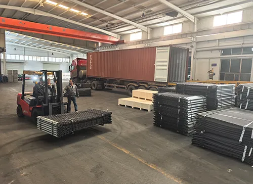 集装箱发货 Shipped Containers